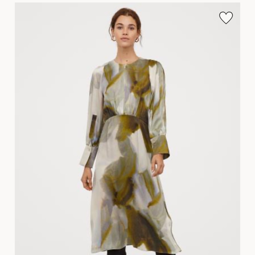 Looking for this dress.. size 4